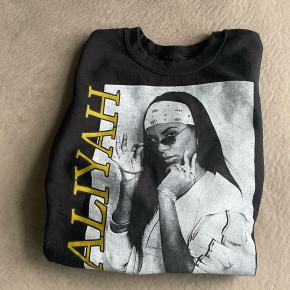 Aaliyah Sweatshirt Small - Picture 1 of 4